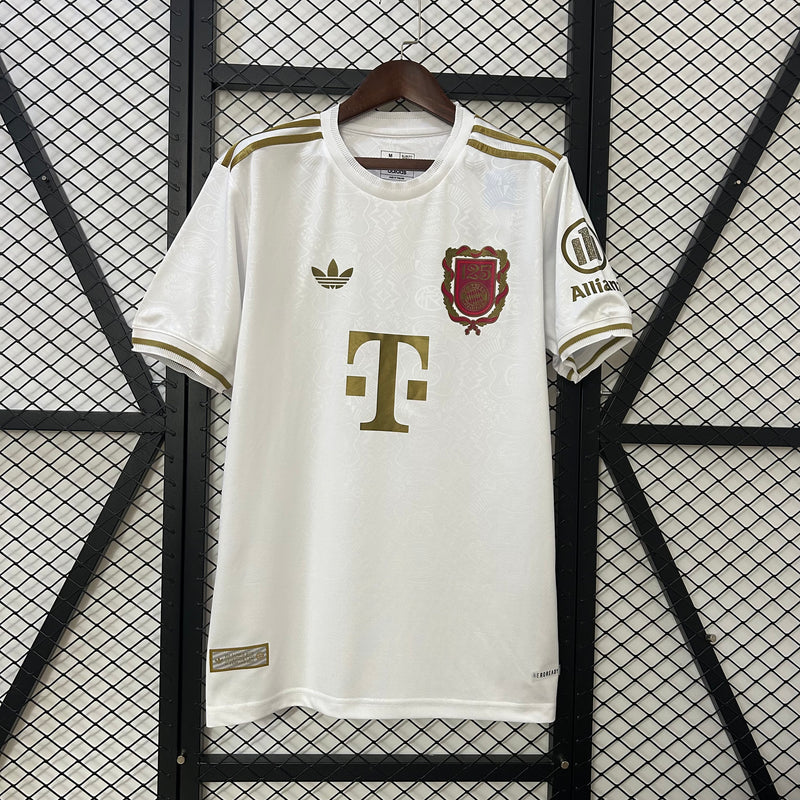 Camisa Bayern de Munique 2025/26 125 Anos Branca