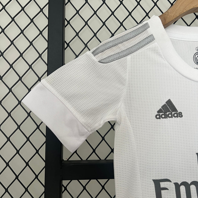 Conjunto Infantil Real Madrid 2015/16 Home