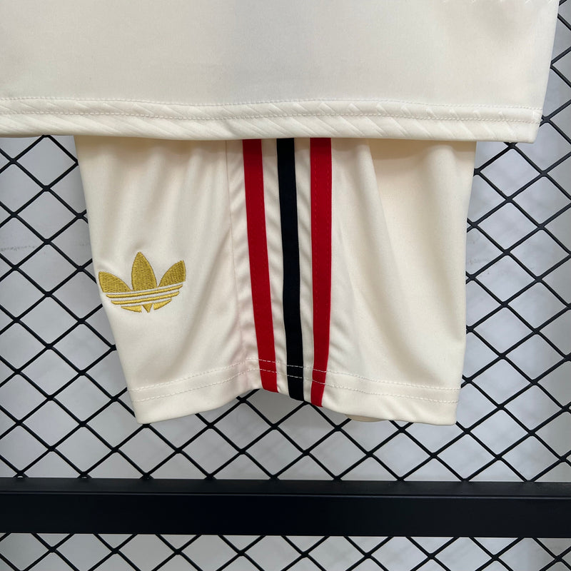 Conjunto Infantil Flamengo 2025/26 Third