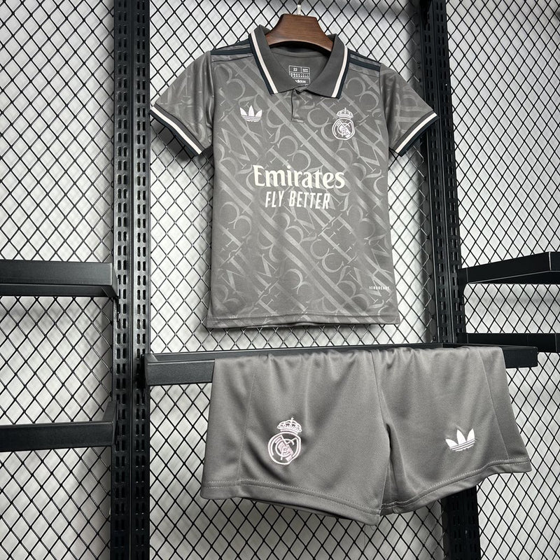 Conjunto Infantil Real Madrid 2024/25 Third