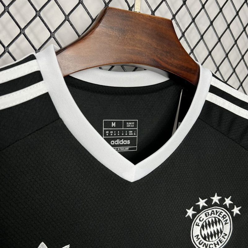 Camisa Bayern de Munique 2024/25 Treino Black