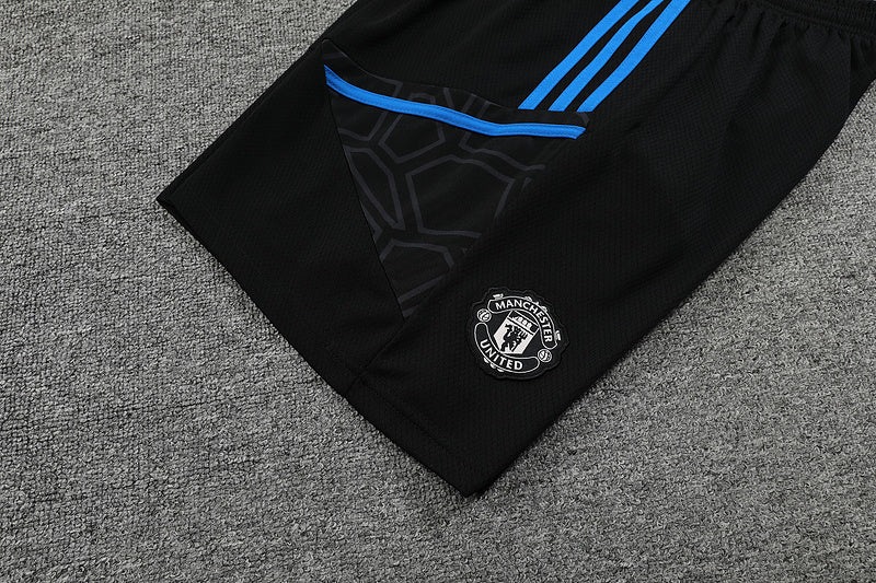 Short Treino - Manchester United 23/24 - Preto/Azul - Adidas