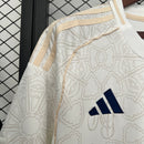 Camisa Nottingham Forest 2025/26 Away