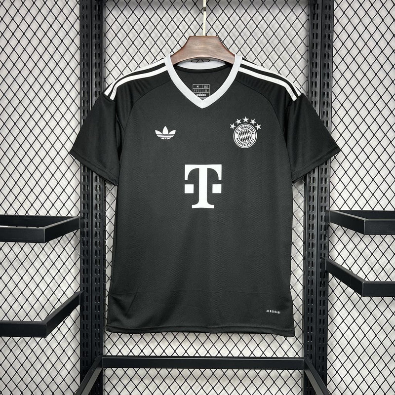 Camisa Bayern de Munique 2024/25 Treino Black