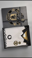 [NOVIDADE] Camisa Retrô Manchester United 2001/02 100th 2024/25