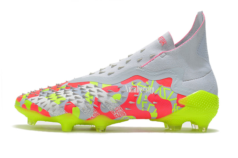 Chuteira Adidas PREDATOR FREAK