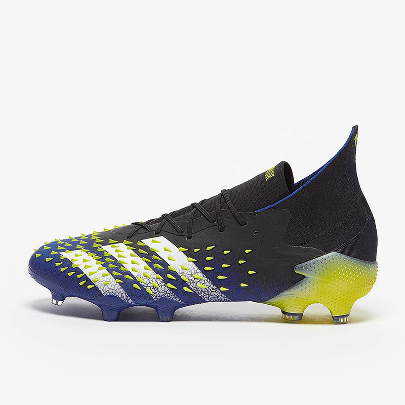 Chuteira Adidas Predator Freak .1