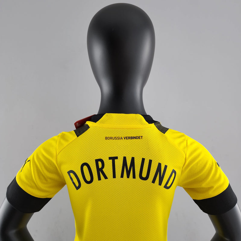 Conjunto Infantil Borussia Dortmund 2022/23 - Home