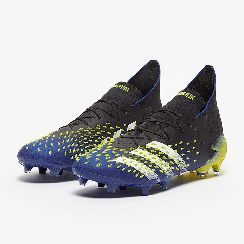 Chuteira Adidas Predator Freak .1