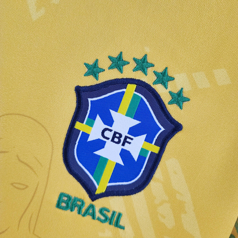 Camisa Feminina Seleção Brasil 2022/22 Amarelo Conceito