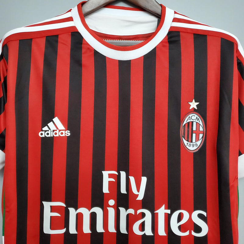 Camisa Retrô AC Milan 2011/12 Home