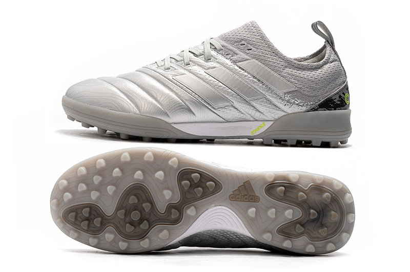 Chuteira Adidas Copa Society